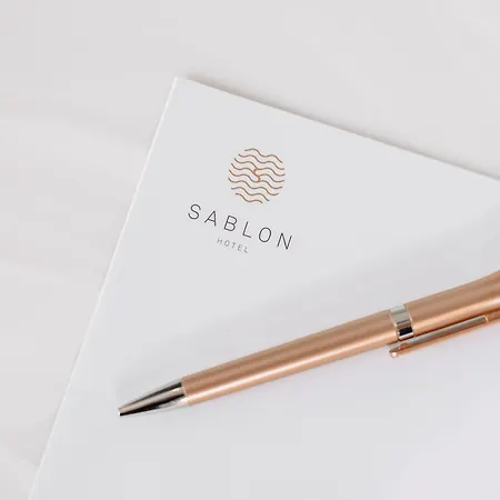 Boutique Sablon Готель 4*